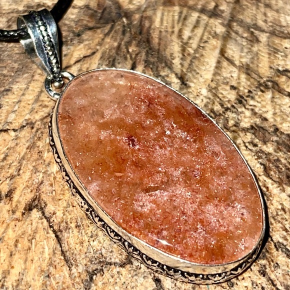Translucent Red Aventurine Quartz Pendant 2 1/4” - Picture 7 of 12